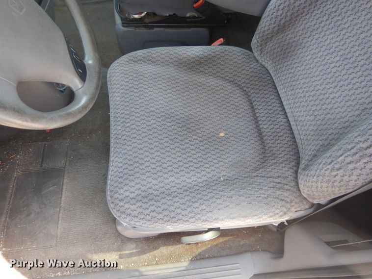 image for item DL0401 1998 Dodge Caravan  van