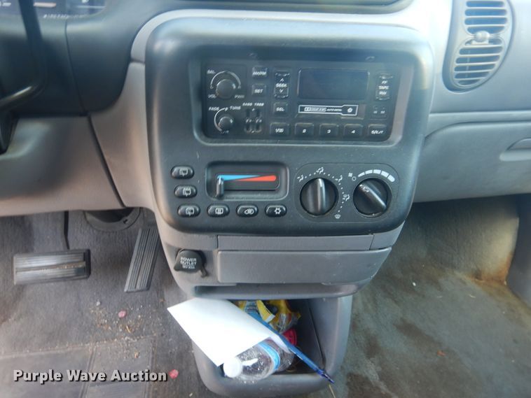 image for item DL0401 1998 Dodge Caravan  van