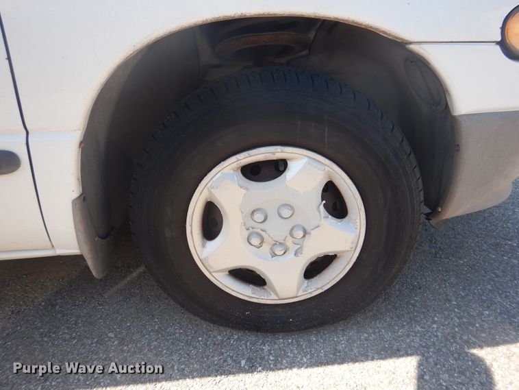 image for item DL0401 1998 Dodge Caravan  van