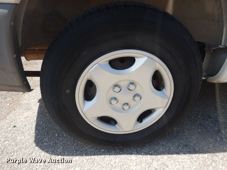 image for item DL0401 1998 Dodge Caravan  van