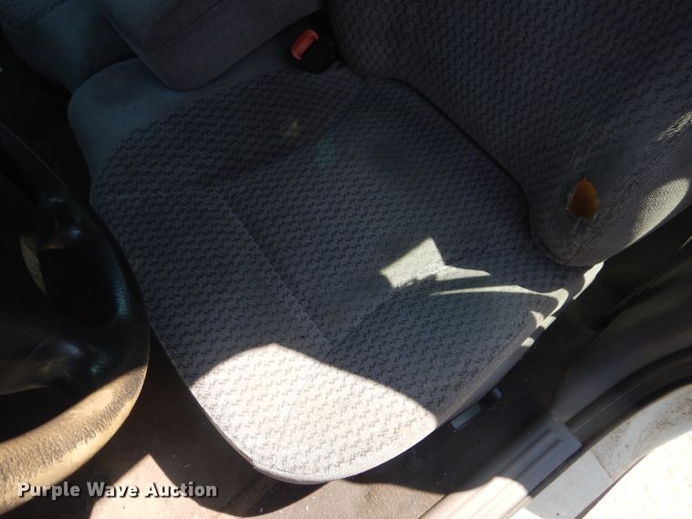 image for item DL0402 1999 Dodge Intrepid