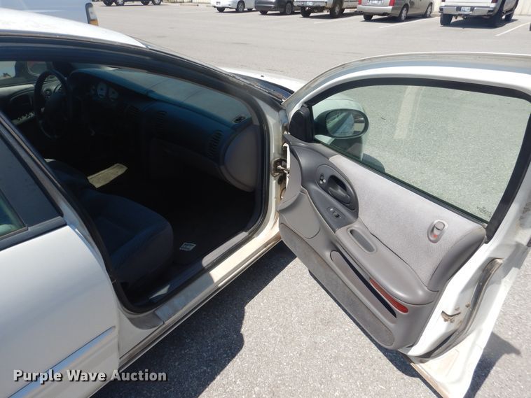 image for item DL0402 1999 Dodge Intrepid