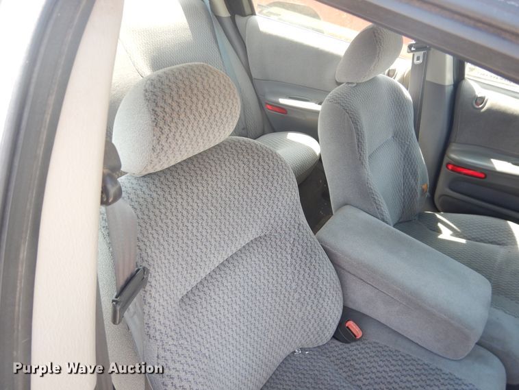 image for item DL0402 1999 Dodge Intrepid