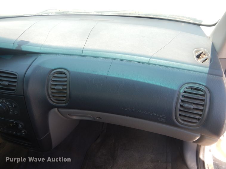 image for item DL0402 1999 Dodge Intrepid