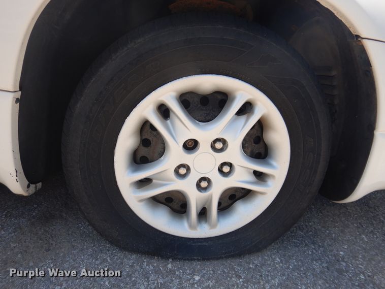 image for item DL0402 1999 Dodge Intrepid