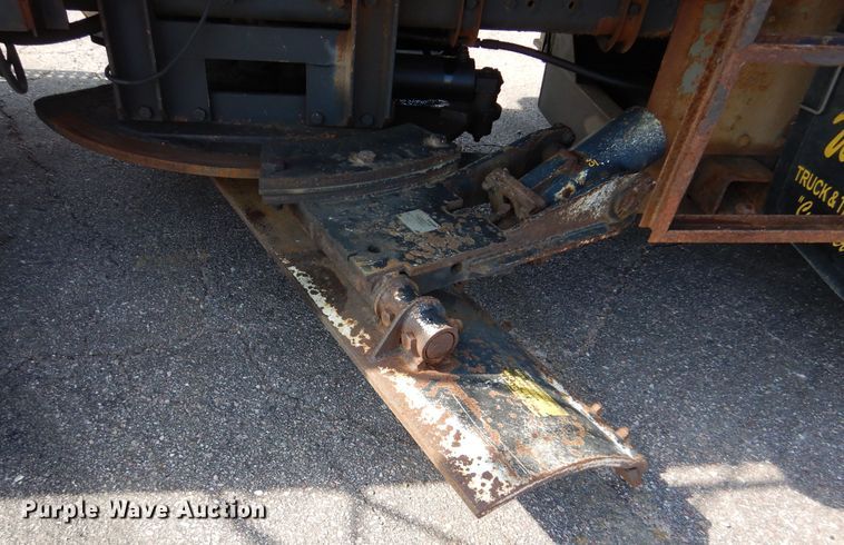 image for item DL6260 2008 Sterling LT9500  dump truck