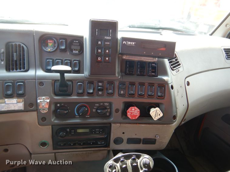 image for item DL6260 2008 Sterling LT9500  dump truck