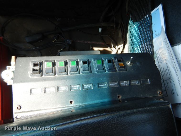 image for item DL6260 2008 Sterling LT9500  dump truck