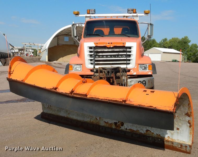 image for item DL6261 2007 Sterling LT9500  dump truck
