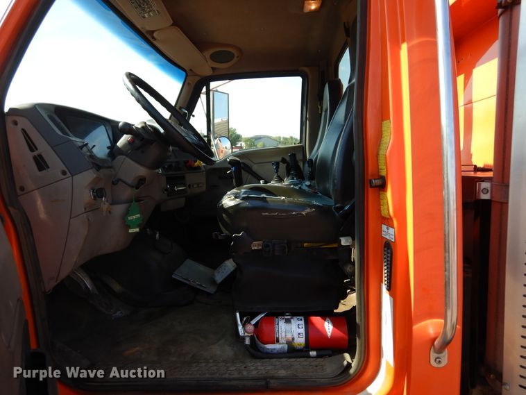 image for item DL6261 2007 Sterling LT9500  dump truck