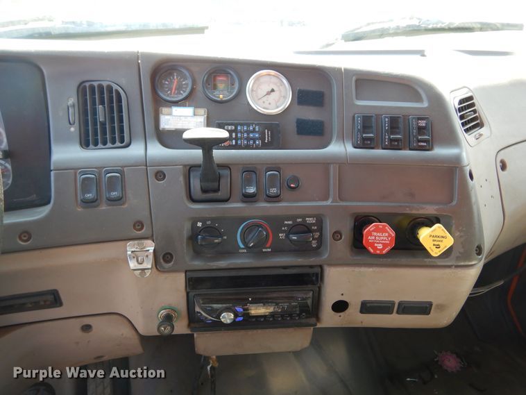 image for item DL6261 2007 Sterling LT9500  dump truck