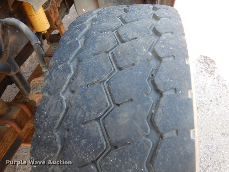 image for item DL6261 2007 Sterling LT9500  dump truck