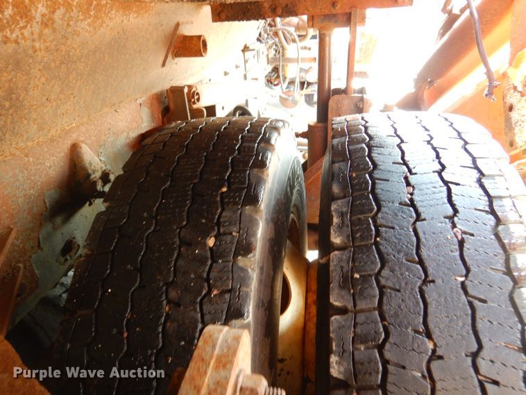 image for item DL6261 2007 Sterling LT9500  dump truck