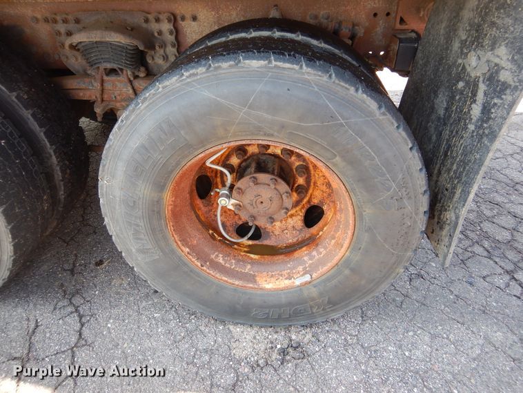 image for item DL6261 2007 Sterling LT9500  dump truck