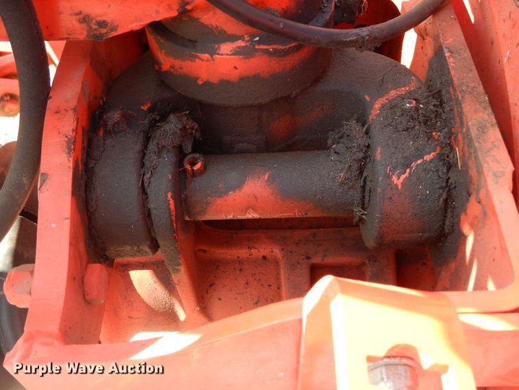 image for item DL6263 Kuhn GMD310  disc mower