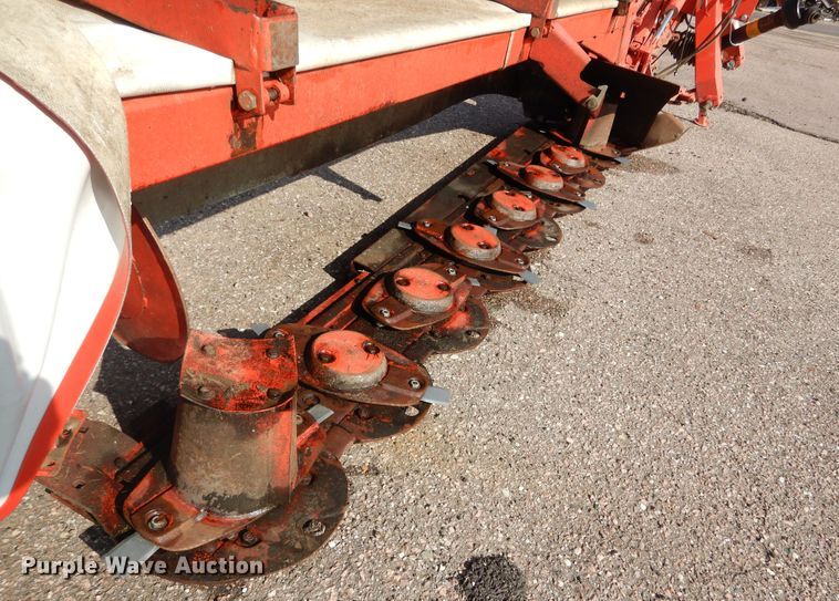 image for item DL6263 Kuhn GMD310  disc mower