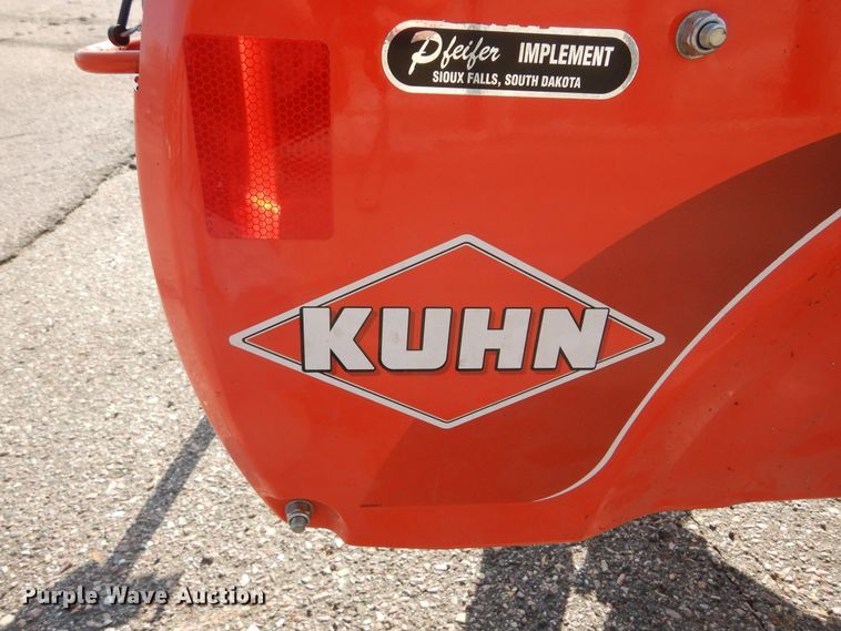 image for item DL6263 Kuhn GMD310  disc mower