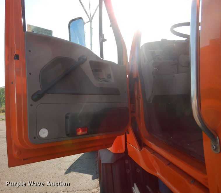 image for item DL6264 2008 Sterling LT9500  dump truck