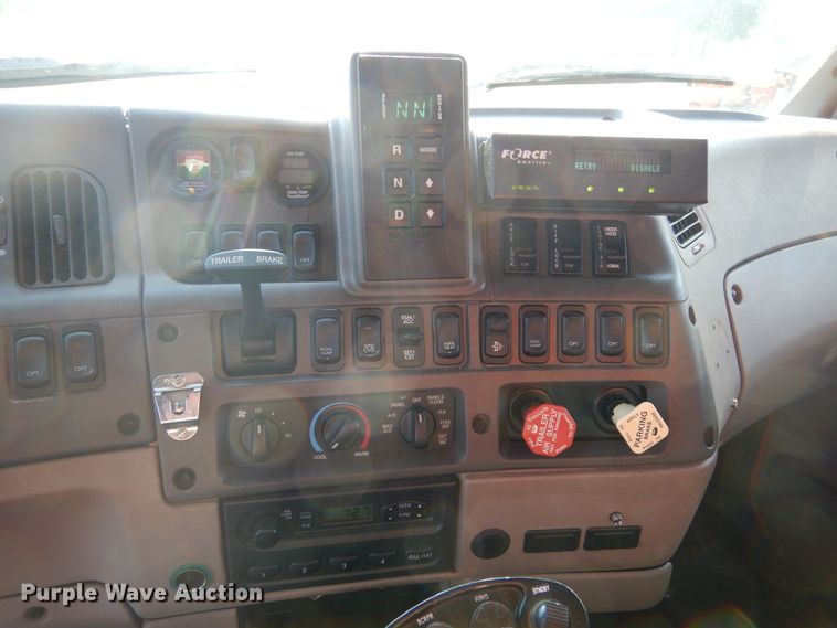 image for item DL6264 2008 Sterling LT9500  dump truck