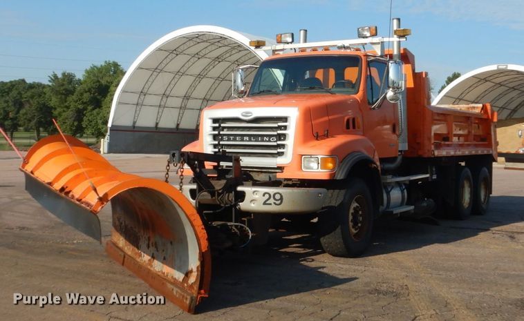 image for item DL6265 2005 Sterling LT9500  dump truck