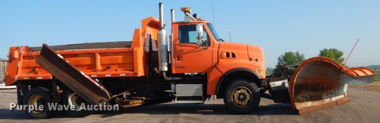 image for item DL6265 2005 Sterling LT9500  dump truck