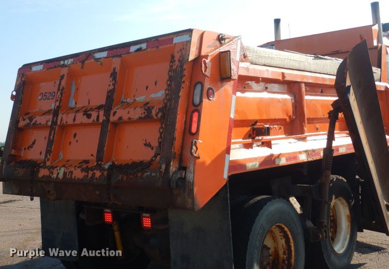 image for item DL6265 2005 Sterling LT9500  dump truck