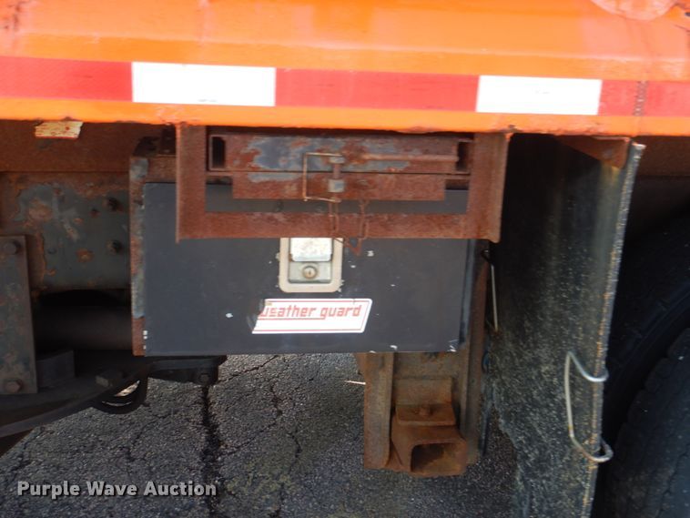 image for item DL6265 2005 Sterling LT9500  dump truck