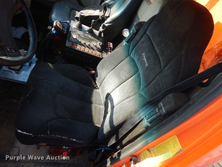 image for item DL6265 2005 Sterling LT9500  dump truck