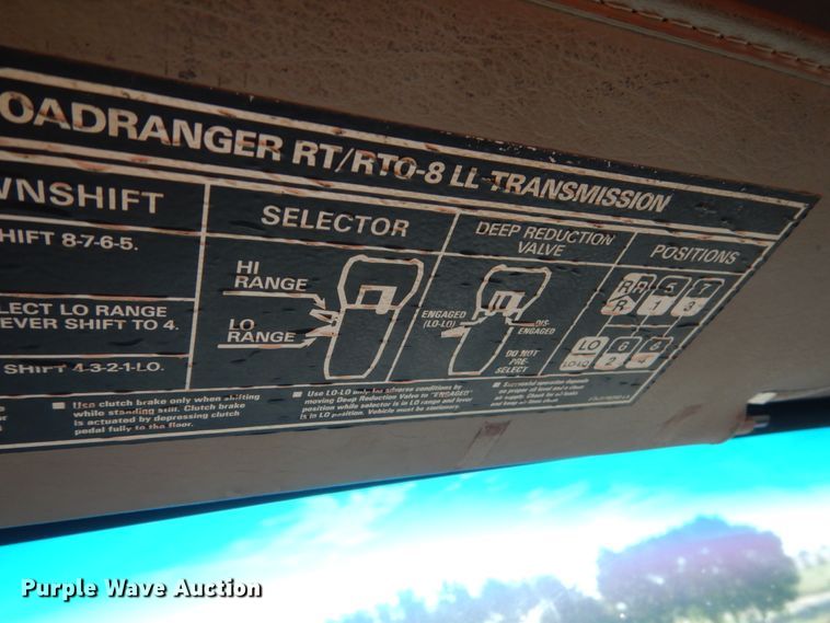 image for item DL6265 2005 Sterling LT9500  dump truck