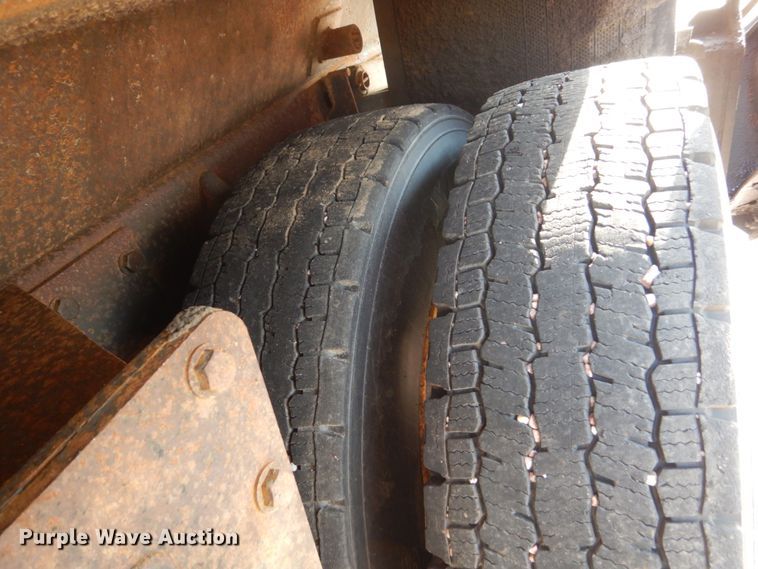 image for item DL6265 2005 Sterling LT9500  dump truck