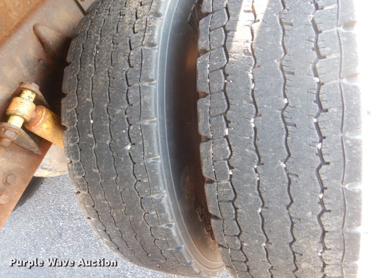 image for item DL6265 2005 Sterling LT9500  dump truck