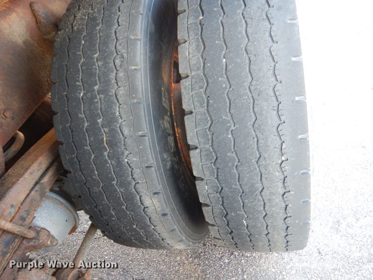 image for item DL6265 2005 Sterling LT9500  dump truck