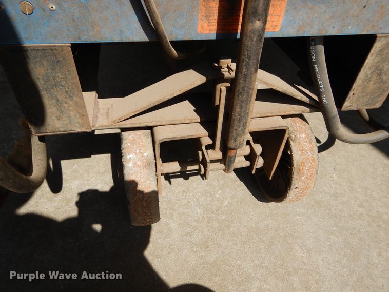 image for item DL6275 Miller Deltaweld 450  welder