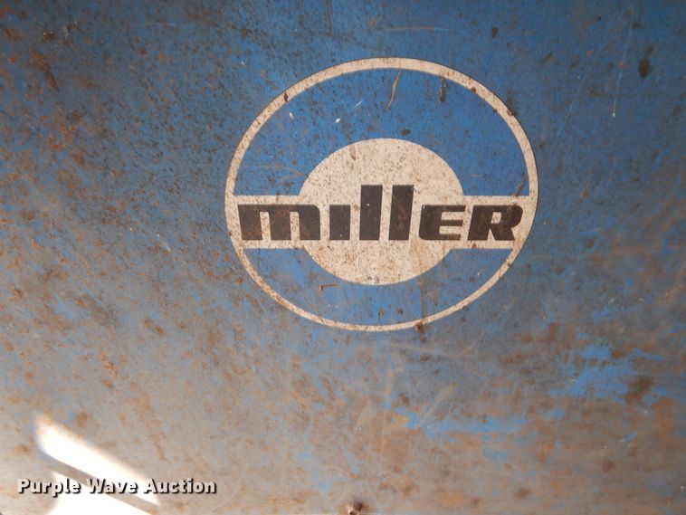image for item DL6275 Miller Deltaweld 450  welder
