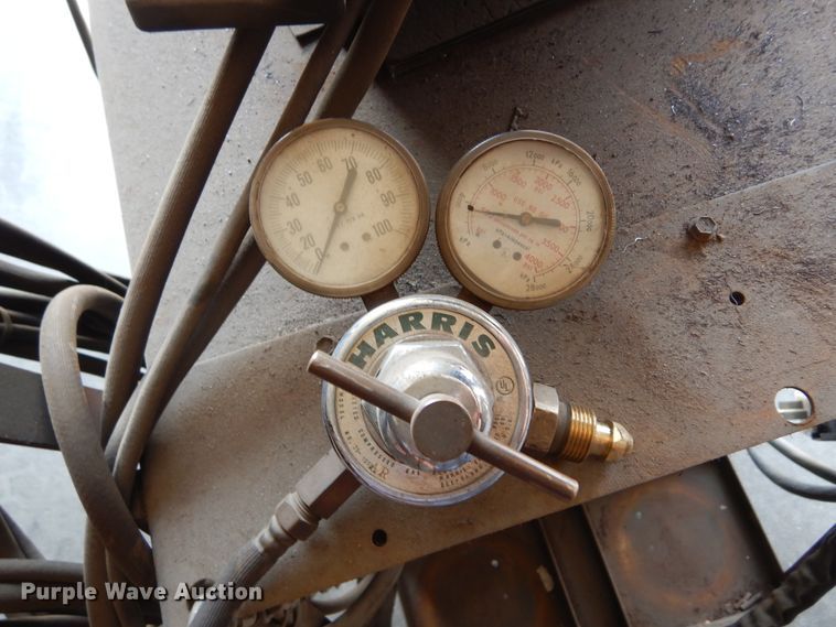 image for item DL6275 Miller Deltaweld 450  welder