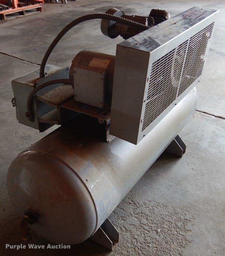 image for item DL6276 Ingersoll Rand T30  air compressor