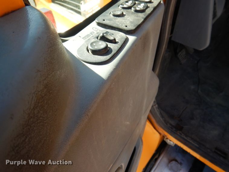 image for item DM1361 2006 International WorkStar 7400  dump truck