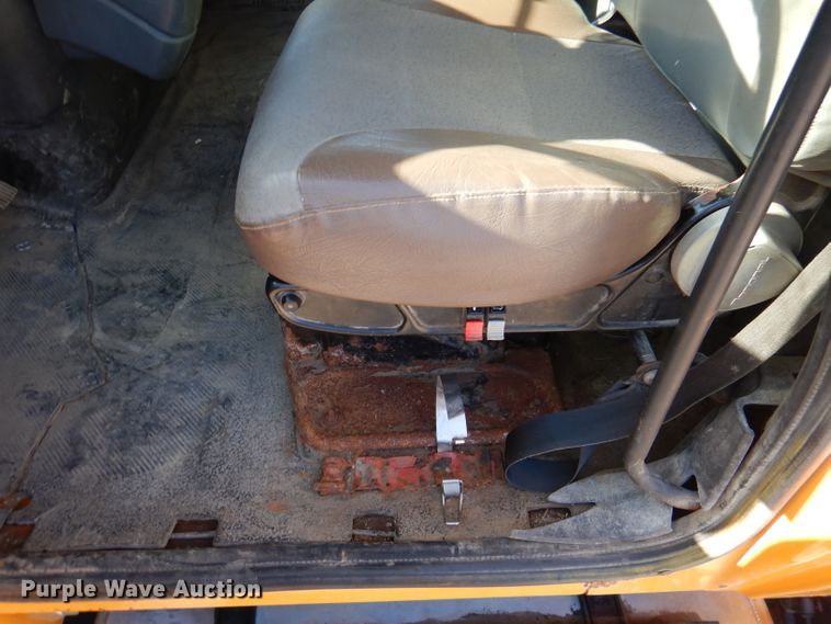 image for item DM1361 2006 International WorkStar 7400  dump truck