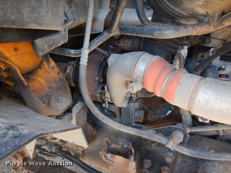 image for item DM1361 2006 International WorkStar 7400  dump truck