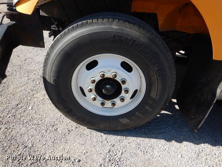 image for item DM1361 2006 International WorkStar 7400  dump truck