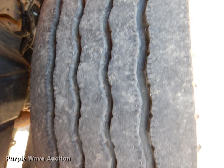 image for item DM1361 2006 International WorkStar 7400  dump truck