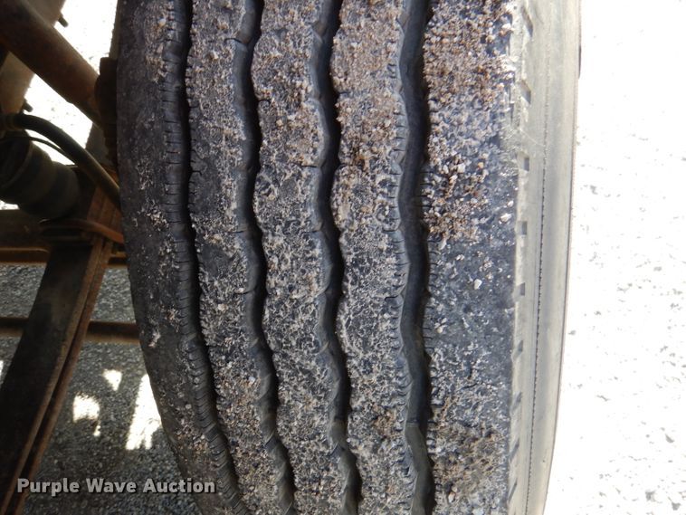 image for item DM1361 2006 International WorkStar 7400  dump truck