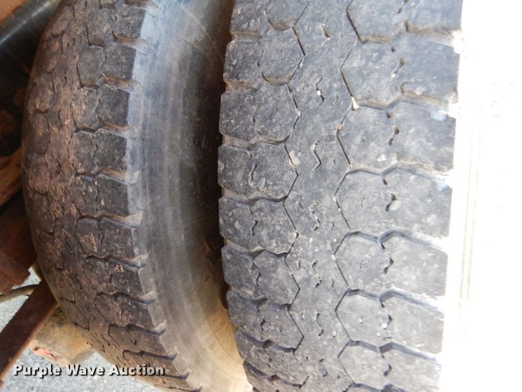 image for item DM1361 2006 International WorkStar 7400  dump truck