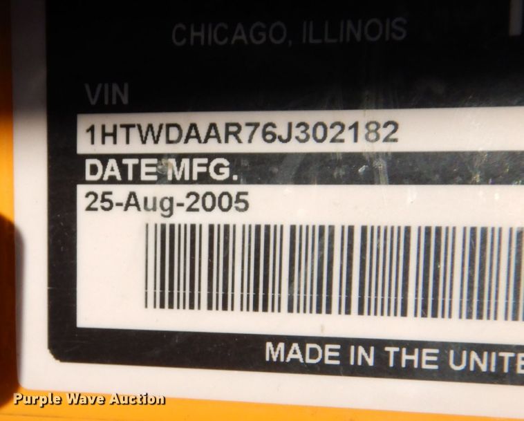 image for item DM1361 2006 International WorkStar 7400  dump truck