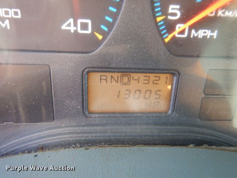 image for item DM1362 2004 International WorkStar 7400  dump truck