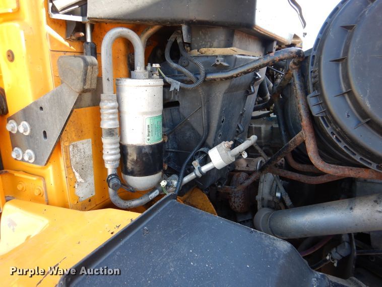 image for item DM1362 2004 International WorkStar 7400  dump truck