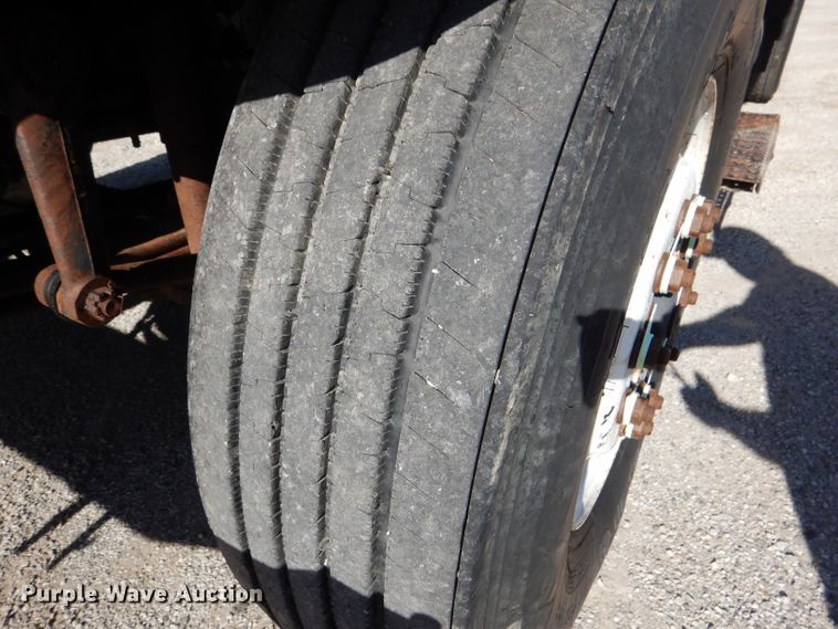 image for item DM1362 2004 International WorkStar 7400  dump truck