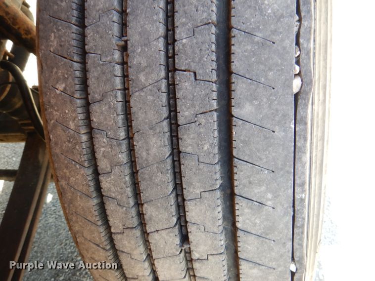 image for item DM1362 2004 International WorkStar 7400  dump truck