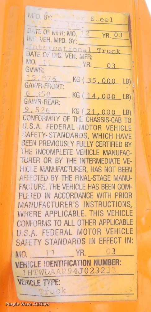 image for item DM1362 2004 International WorkStar 7400  dump truck