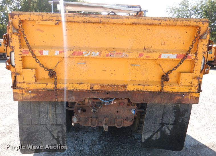 image for item DM1363 2002 International 4900 Crew Cab dump truck